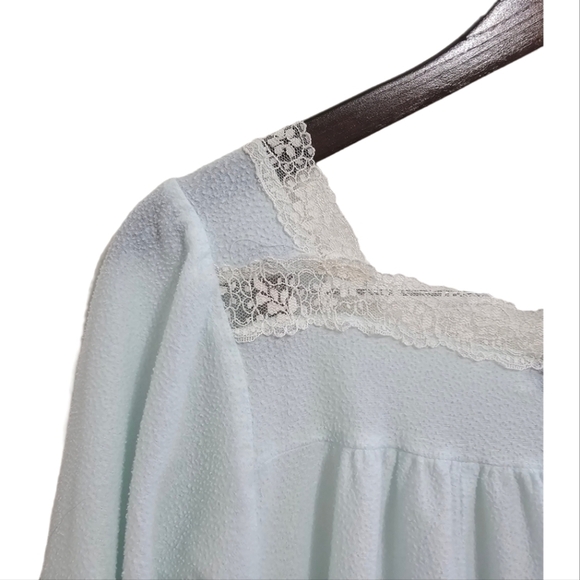 Christian Dior vintage nightgown long 3/4 sleeve lace trim blue size medium - Picture 7 of 14